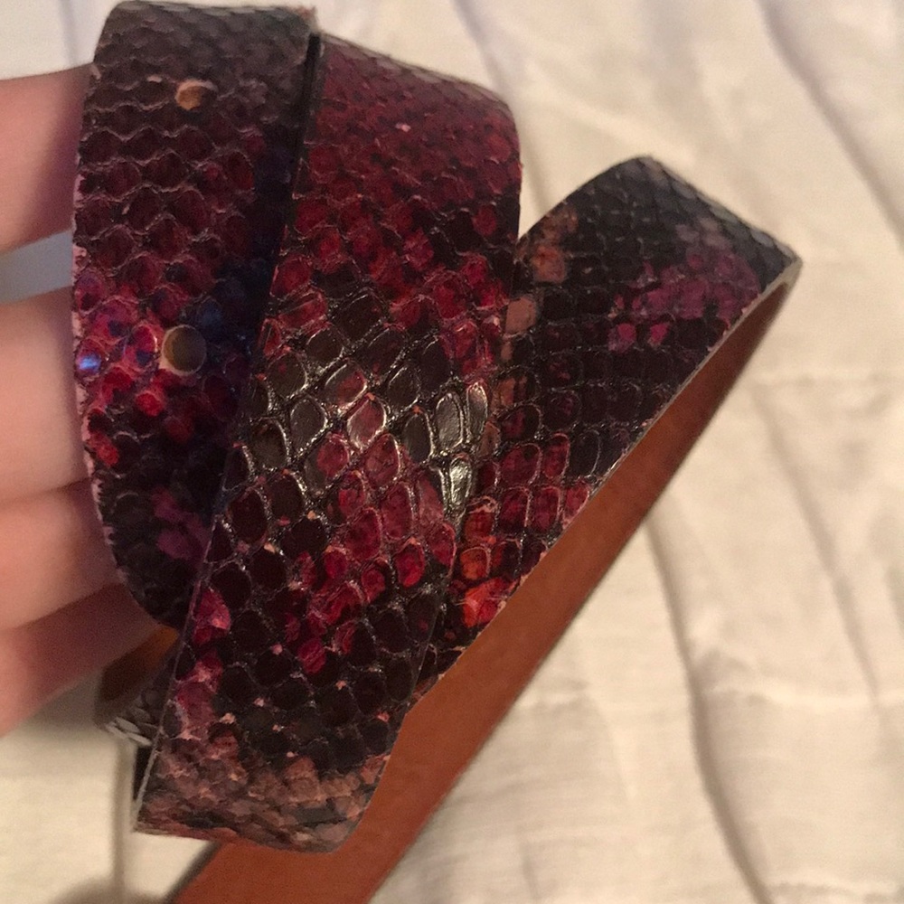 The Limited Belt - Picture 2 of 3